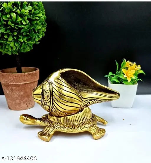 Vastu metal shank showpiece