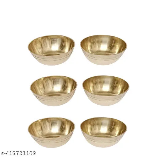 Pure Brass Bowl Diya, Round/Brass Roli Bowl Chandan Katori,Pooja Katori for Keeping Pooja Article in Puja Thali for Diwali Navratri Laxmi Poojan (Size- 25ML) Set of 6 (Hight 1.5 CM, Daya 4.5 CM)