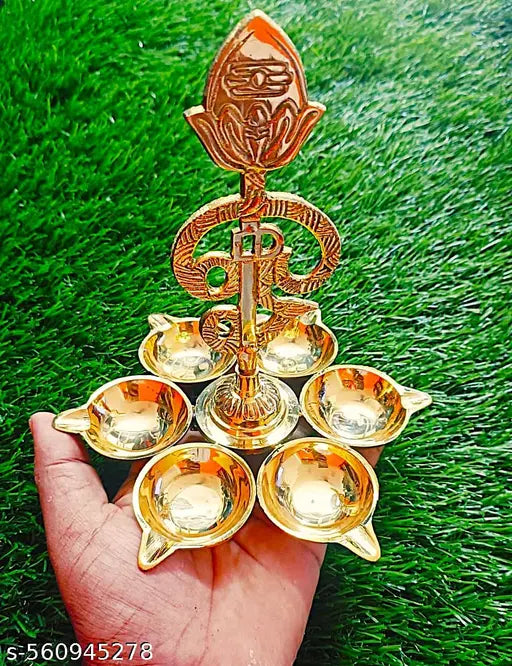 OM MURUGAN SASHTI VILAKKU 6 LIGHT