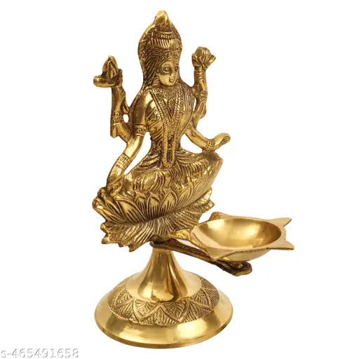 Putrika Traditional Brass Diya for Puja | Pooja Aarti | Arti Deepak Deepam Oil Lamp for Home Temple Puja Articles Decor Gift Shree Lakshmi Deepam/Lakshmi Oil Lamp Kamatchi Devi Diya Handcrafted - Lakshmi Diya