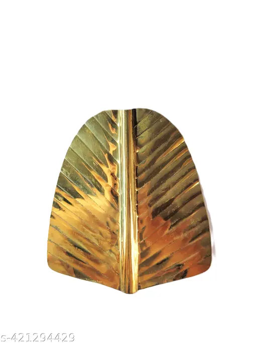 Brass Banana Leaf Thali (1 Piece, Gold)