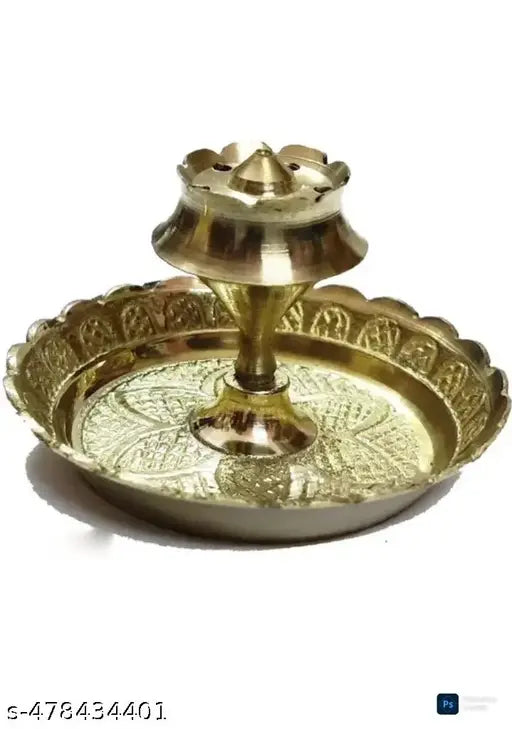 Medium size Pure Brass Plate for Puja/Diwali/Bhog Thali with beautiful Flower Embossed Design (size 3.6 inch) set of 1 pcs