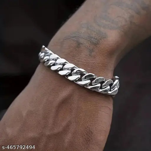 Stylish Men’s Pendant Locket | Black Mirror Arrows Locket with Silver Chain Bracelet for Men & Boys