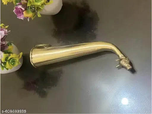 SHIVAM VASTUKALA Brass Shringi/Singi/Abhishek Patra/Abhishekam Stand/Rudrabhishek/Mahadev Puja/Shiv Pujan Brass Gaumukhi Shringi Shirangi gomukhi Abhishek patra (Yellow, Brass) 6 INCHES