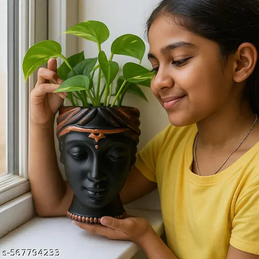 Home Decorating Queen Face Plastic Pot Used For Growing Plants, Flowers, Shrubs And Pen Holder | Showpiece For Home Office Decoration (6 Inch)