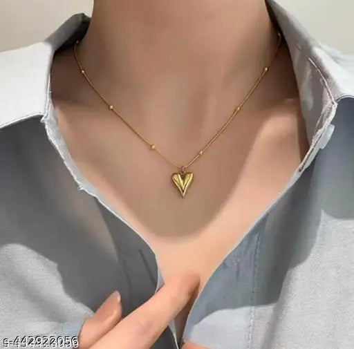 Little Heart Anti-Tarniish  Simple Light Luxury Stainless Steel Gold-Plated Chain Pendant | Stainless Steel Gold Plated/ Heart chain Waterproof Necklace | Gifts for Women and Girls