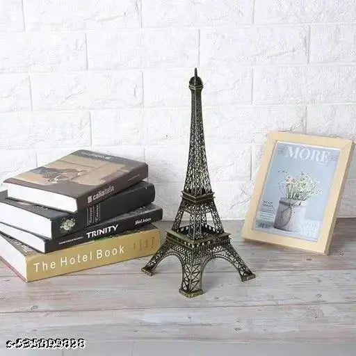 Small Eiffel Tower Showpiece, Model, Miniature, Paris France Souvenir, Replica, Antique Finish, Metal, Bronze, for Home Decor. Office, Gift