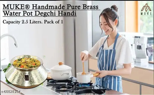 KITCHEN NEXT Handmade Shinny Finish | Pital Degchi/Sipri | Biryani Pot | for Cooking & Serving | Premium Vessel |100% Pure BrassPure Brass Water Pot Degchi Handi. Indian Brass Cooking Vessel  Capacity 2.5 Liters. Pack of 1