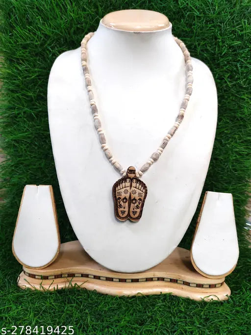 Shri Radharani Charan Tulsi Mala Radhe Krishna Tulsi Mala wood Chain Radha Naam Kanthi Mala Tulsi Mala 100% Orginal Tulsi Mala Puja Articles