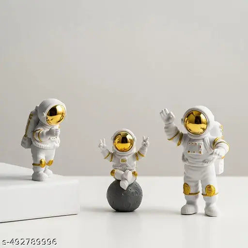 AccuPrints 3 Pcs Astronaut Figurine Home Decor Astronaut Statue Study Office Desk Decor Showpiece Gift Decoration Accessories Outer Space PVC Sculpture (Golden)