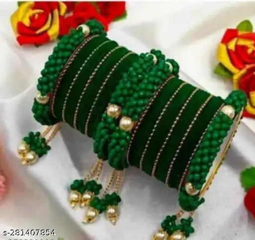 Stylish Chooda Bangles Set with Jhumki in Green Color