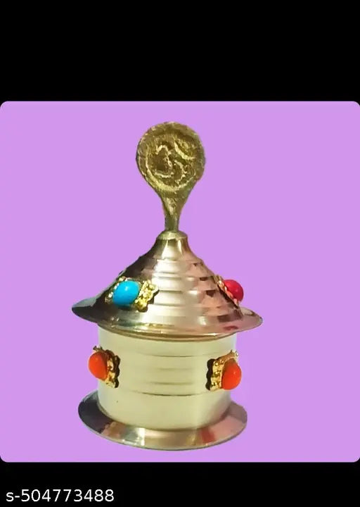 BRILLIANT HOME DECOR 100% Brass Luxury Fancy Sindoor Dani Royal class Brilliant Sindoor Dibbi kumkum fancy Sindoor Dani only woman purpose used sindoor Dani and all Pooja purpose sindoor Dani Size 4.5*4.5*6.5cm FINESH 100% Brass polish Material 100% Brass