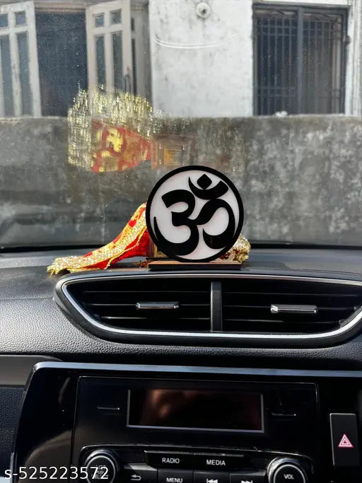 Car Dashboard Idol