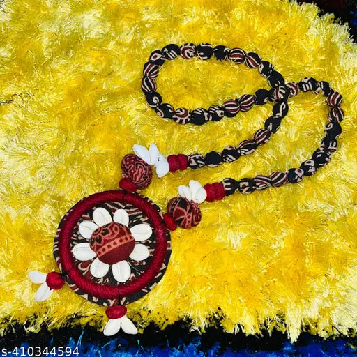 Handmade cotton necklace set (haaram)