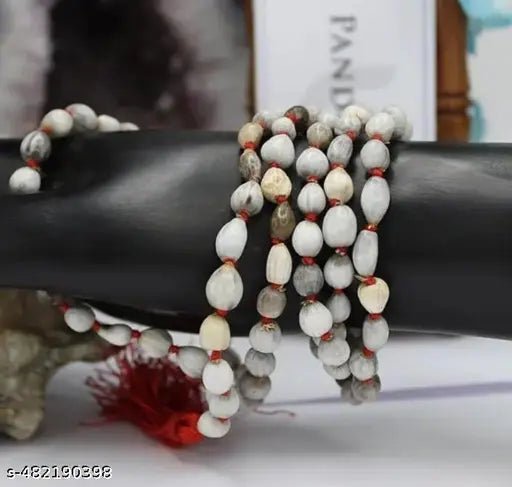 S.S. Mart 1 pcs  Vaijanti Mala Seeds, Beej, Lord Vishnu, Lord Krishna