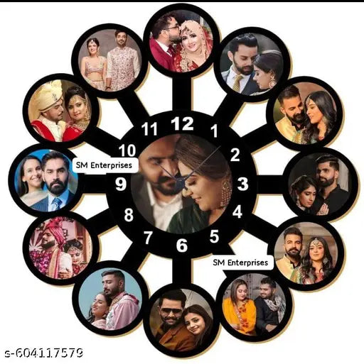 Customize Circle Couples Wall Frame 15/15 inch Size