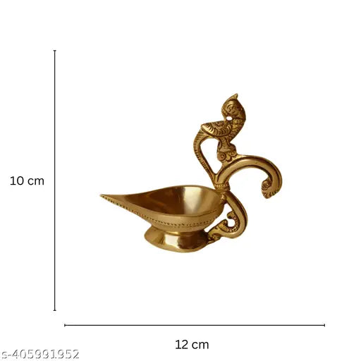 Aakrati Brass made hand carved aarti Diya/Oil lamp| Brass Diya| Temple Decor| Religious Items| Corporate Gifting| Housewarming Gifts| High Quality Gifts| Puja Items by Aakrati