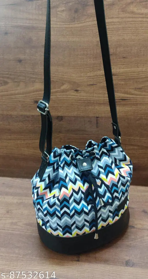DRAWSTRING handbags