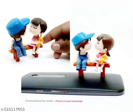 Stylish Showpieces & Collectibles