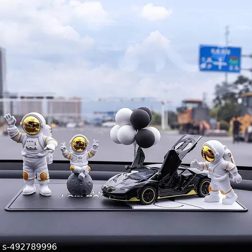 AccuPrints 3 Pcs Astronaut Figurine Home Decor Astronaut Statue Study Office Desk Decor Showpiece Gift Decoration Accessories Outer Space PVC Sculpture (Golden)