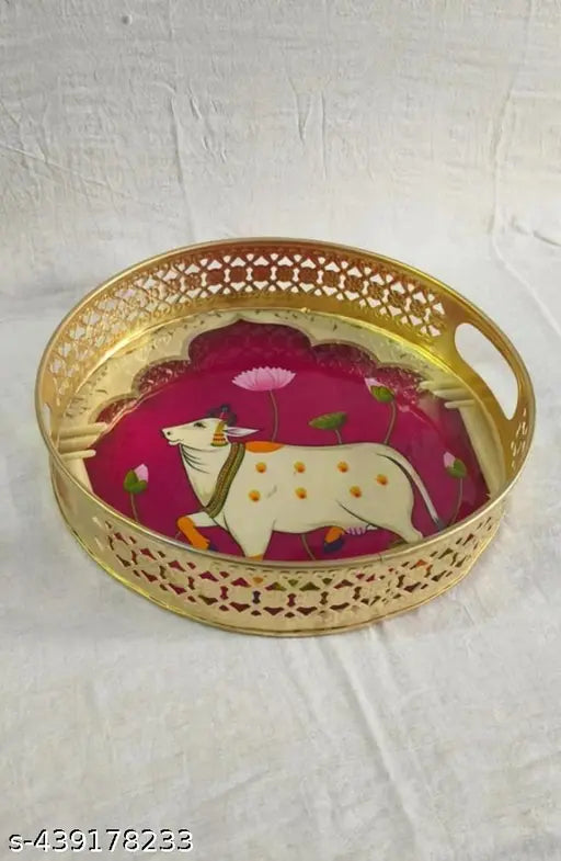 metal tray  cow 8'' inches by diameter