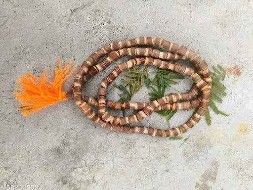 ..Tulsi mala orginal 108 beads  kanthi rudraksha tulsi mala jap mala wearing Men and women