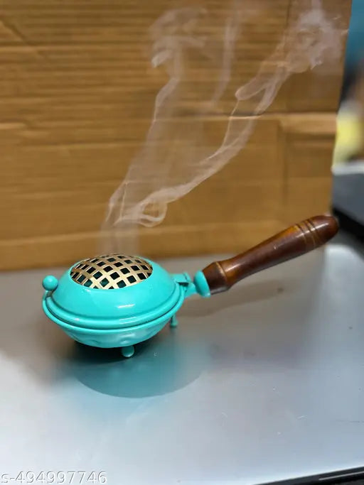 SM India Premium Dhoop Dani Burner for Pooja and Home Fragrance | Traditional Brass Dhoop Dani with Wooden Handle for Temple, Meditation, Yoga, Aromatherapy & Spiritual Rituals | Decorative Incense Cone Burner for Positive Energy, Home Décor, Festive Pooj