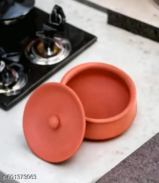 Handmade Clay Handi with Lid | Clay Handi for Curd, Curry, Dal & Biryani | (pack of 1)