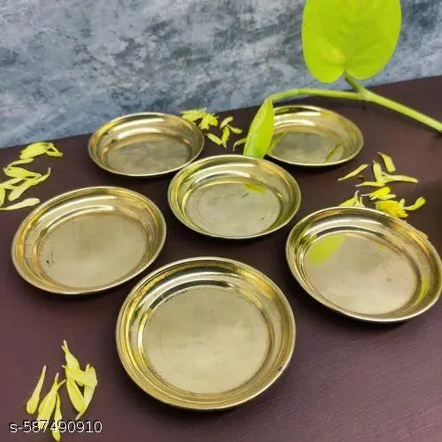 Handmade Pure Brass Small Size Plate for Pooja/Diwali/Bhog/Prasad | 6 Pcs Puja Thali Set