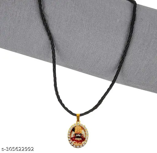 Golden Oval Shape Diamond Nug Engraved Hindu God Lord Jai Shri Baba Khatu Shyam Barbarika Ji Locket Pendant Necklace With Cotton Dori Religious Spiritual Jewellery Set