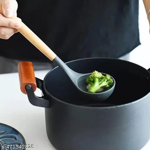 Silicone Ladle Spoon - Kitchen Soup Ladle - Cooking Utensils - Non-Stick Cookware - Ladles for Cooking, Serving - Wooden Handle Ladle, Heat Resistant & Nonstick Ladle - Doas Ladle (1pcs, Grey)