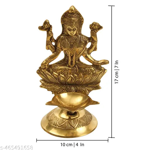 Putrika Traditional Brass Diya for Puja | Pooja Aarti | Arti Deepak Deepam Oil Lamp for Home Temple Puja Articles Decor Gift Shree Lakshmi Deepam/Lakshmi Oil Lamp Kamatchi Devi Diya Handcrafted - Lakshmi Diya