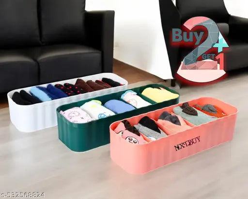 NXTBUY PACK OF 3 Plastic Small Basket with Handle for Storage Box| Multipurpose Light Weight Plastic Baskets organiser for Clothes Toys Stationary Cosmetics Livingroom Bathroom | ( White )