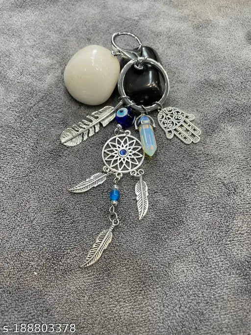 Annie New Trending Blue Evil Eye Lucky Hamsa Leaf with Dream catcher Car Hanging Key Chain Key Ring
