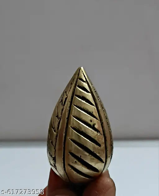 AKSHYA KALASH/KUMBH KALASH PURE BRASS MADE SIZE 6 *3 INCH FOR POOJA GHARAND GIFT PURPOSE ALSO