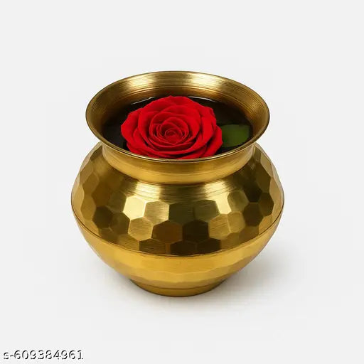 Brass diamond lota / Brass Kalash / Decorative Brass lota / Pot for Mandir | Puja Samagri Vessel (6 cm x 8 cm)