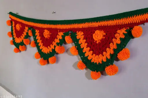 Woolen toran
