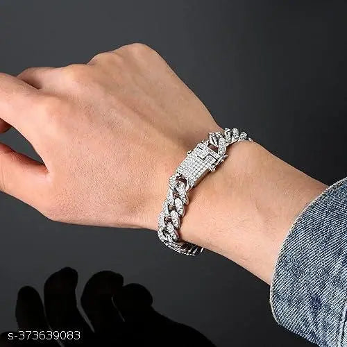 Stylish Bracelet For Men Women Gold Plated American Diamond Studded Charming Golden Bracelets For Women Girls Men Boys Jewellery Accessories Love Gifts
