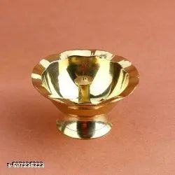 Traditional Brass Diya For Pooja And Oil Lamp Festival Diwali Gifting Product. SIZE.2.5" INCH
