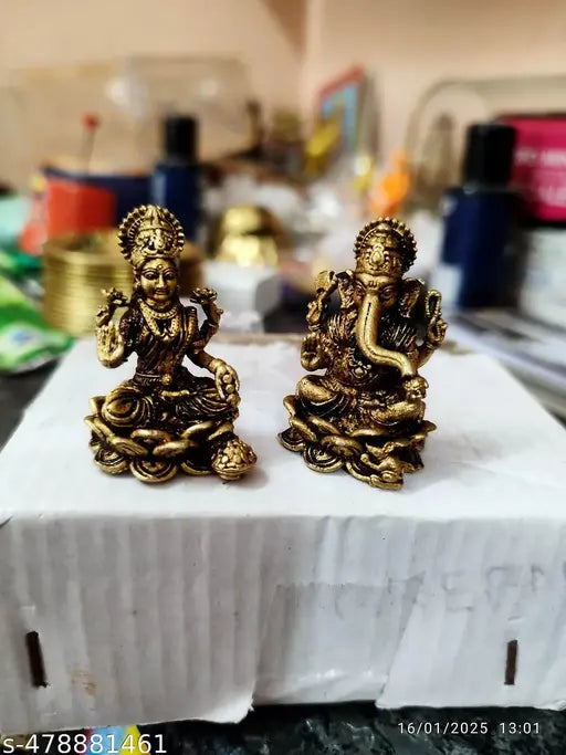Pure Brass Royal Finishing Lakshmi and Ganesh Pair| Elegant Statues of Brass| Temple Decor (Yellow, 1.2 Inch) poja Room (pack of 2) 100gm