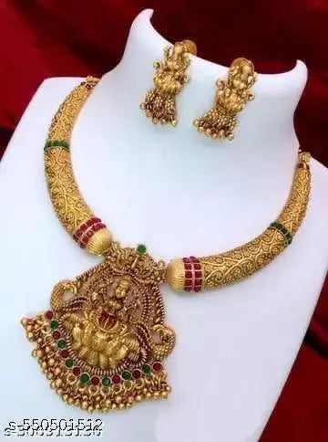 Temple Hasli Solid Chokar South Indian Necklace Set
