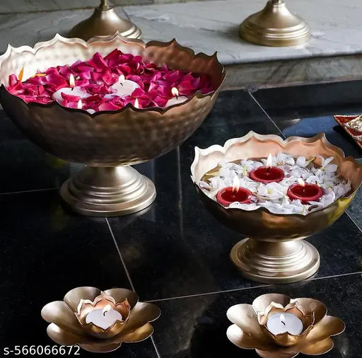 SAIRA TRADERS Metal Taj Bowl Hammered Urli and Candle Stand with Floating Diya | Urli Bowl for Home and Festival Decoration Urli (Set of 9 Pieces) (Colour-Gold).