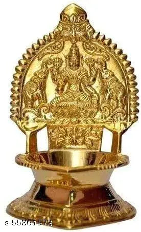 Traditional Brass Kamatchi Vilaku/Kamakshi Devi Maa Diya/Oil Lamp, Golden (11 cm)
