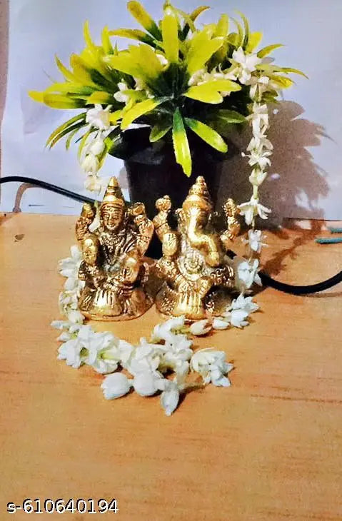 Laxmi ganesh  sada  matal murti