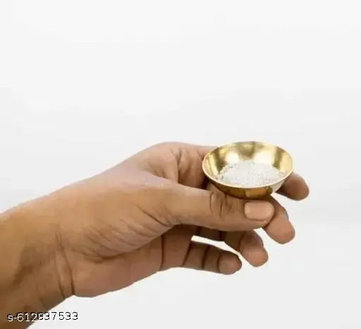 Pure Brass Bowl Diya, Round/Brass Roli Bowl Chandan Katori,Pooja Katori for Keeping Pooja Article in Puja Thali for Diwali Navratri Laxmi Poojan (Size- 25ML) Set of 6 (Hight 1.5 CM, Daya 4.5 CM)