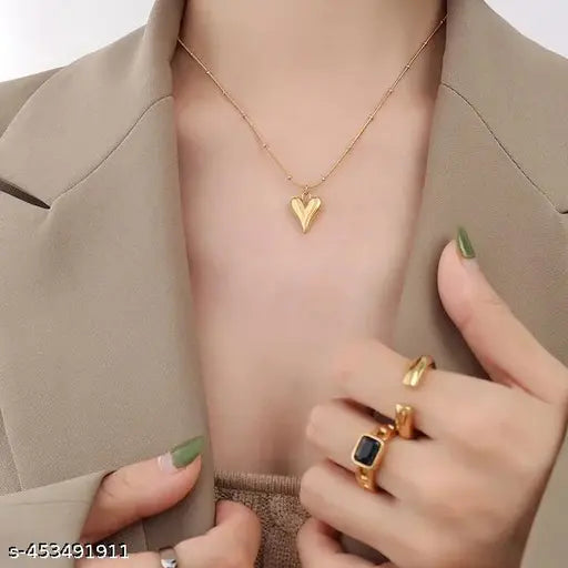 Stainless steel anti tranish gold plated heart shaped necklace for women and girls