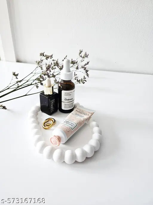 LuxeBead Oval Resin Tray – Elegance in Every Curve