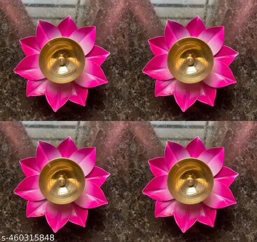 Brass Lotus Diya for Puja Kamal Patti Flower Shaped Brass Diyas Oil Lamp for Pooja Room aarti Temple mandir Home Decoration & Gift Purposes, Diwali Diya (Pack of 4)