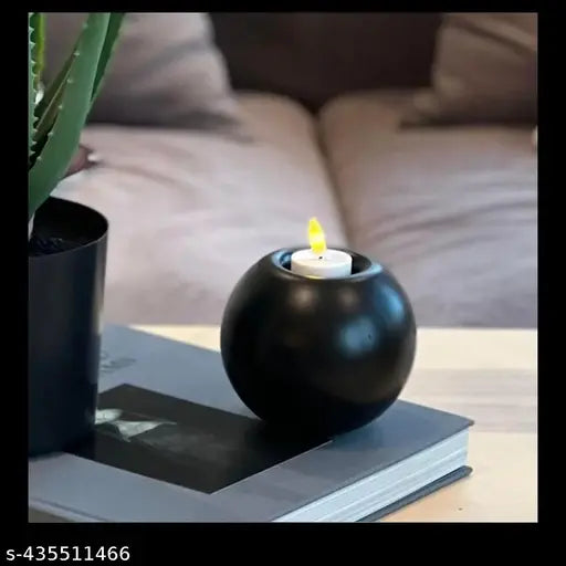 Black tealight candle holder