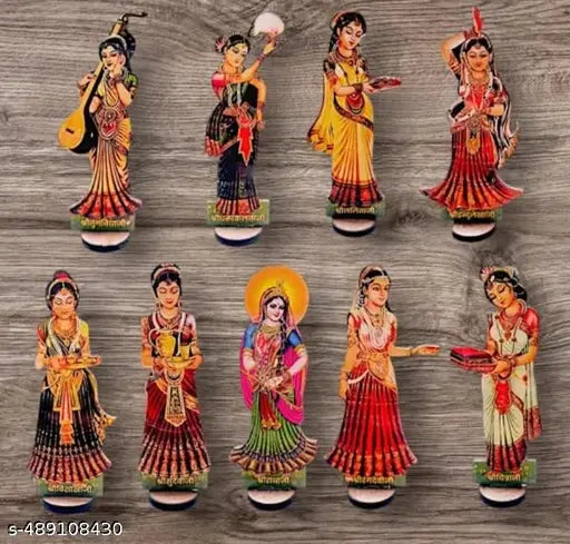 Asht Sakhi Radha Rani Wooden Set – 9 Pieces